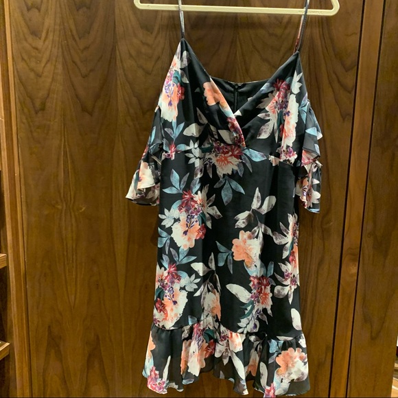 Scripted Floral Cold Shoulder Dress - Picture 2 of 10